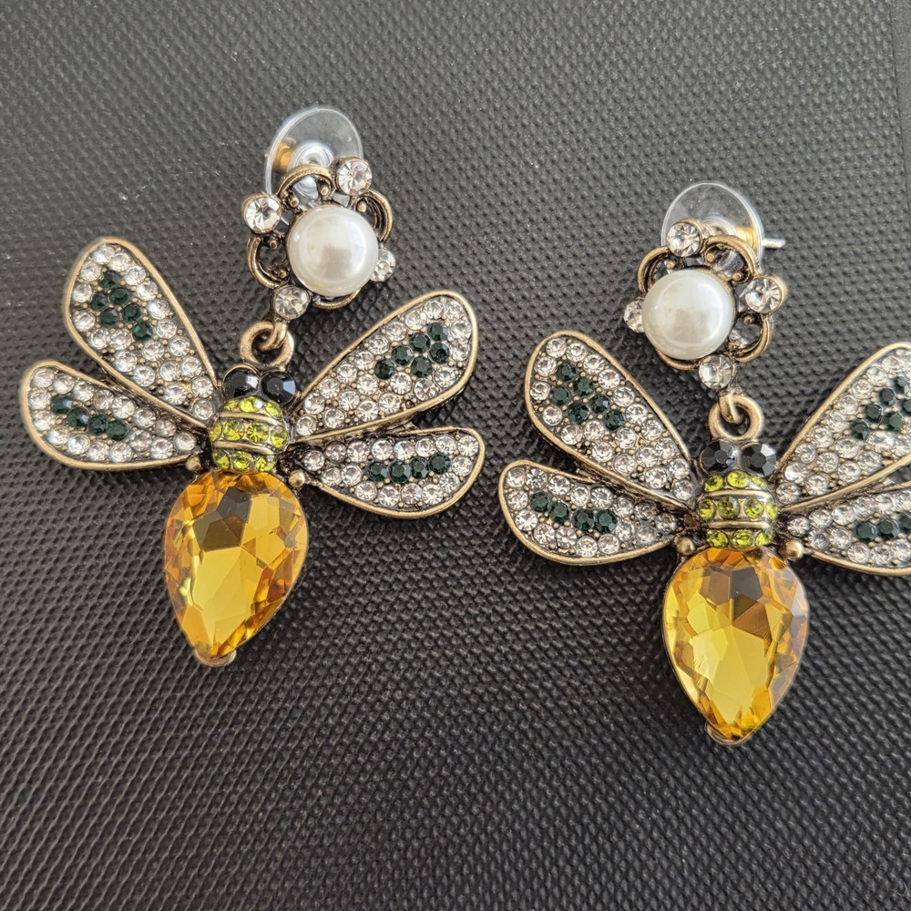 Bee Drop Crystal Earrings - Gold & Amber Colored